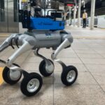 四足歩行ロボットが駅点検を支える未来 東京駅で始まった実証実験とは