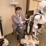 人の動きをロボットへ反映、HatsuMuv「08式モビルロイド」が描くフィジカルAI